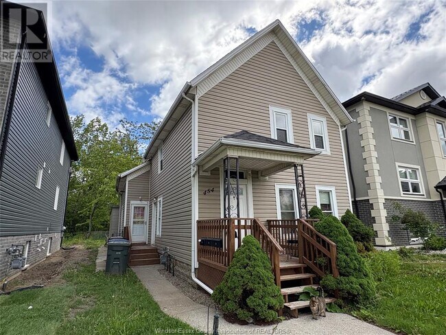 454 Crawford Ave in Windsor, ON - Building Photo - Building Photo