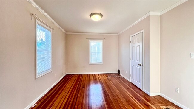 16 Miller Stile Rd in Quincy, MA - Building Photo - Building Photo