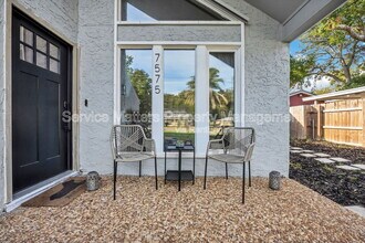 7575 Tippin Ave in Pensacola, FL - Building Photo - Building Photo