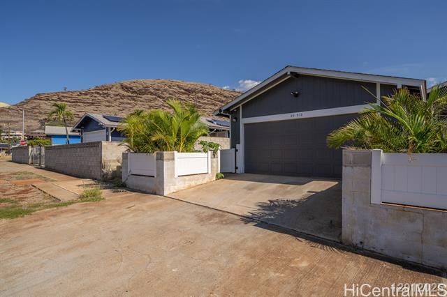 86-928-928 Moekahi St in Waianae, HI - Building Photo - Building Photo