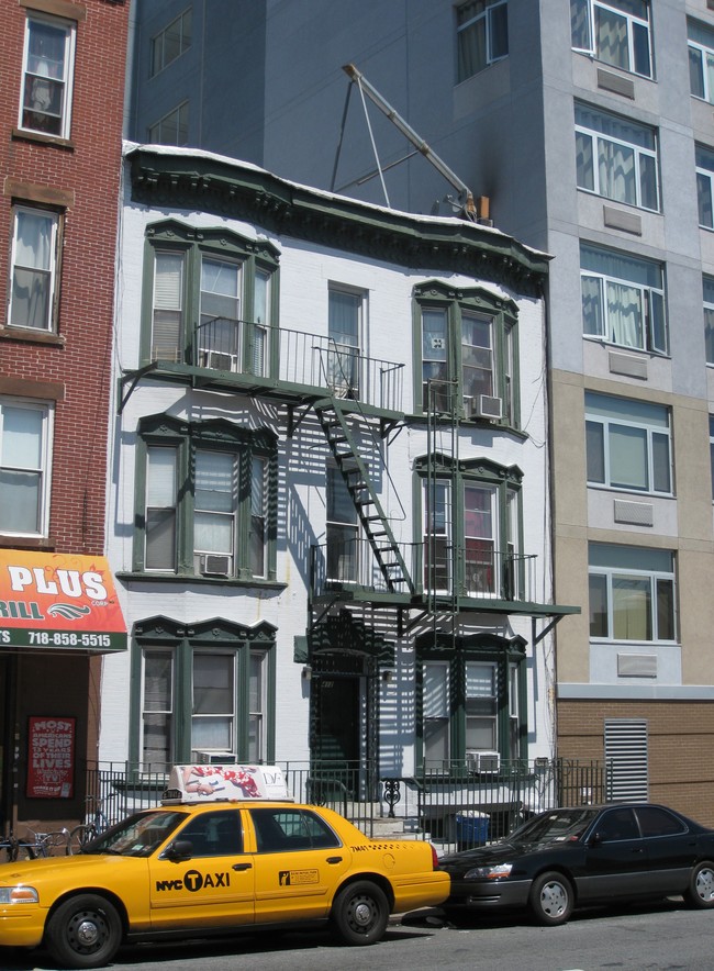 412 4th Ave in Brooklyn, NY - Foto de edificio - Building Photo