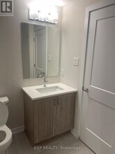 510 Oldenburg Ave in Ottawa, ON - Building Photo - Building Photo