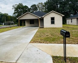 101 Weston Cv in Brookland, AR - Building Photo