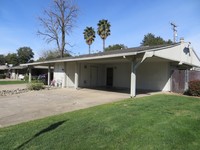 Heather Glen Duplexes in Yuba City, CA - Building Photo - Building Photo