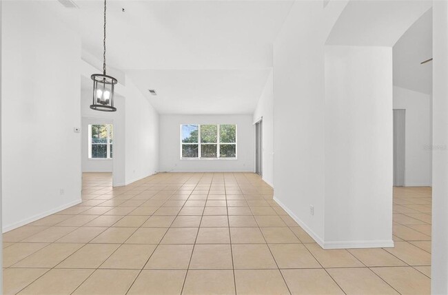 7006 Pine Hollow Dr in Mount Dora, FL - Building Photo - Building Photo