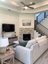 412 Cartwheel Bend in Lakeway, TX - Building Photo - Building Photo