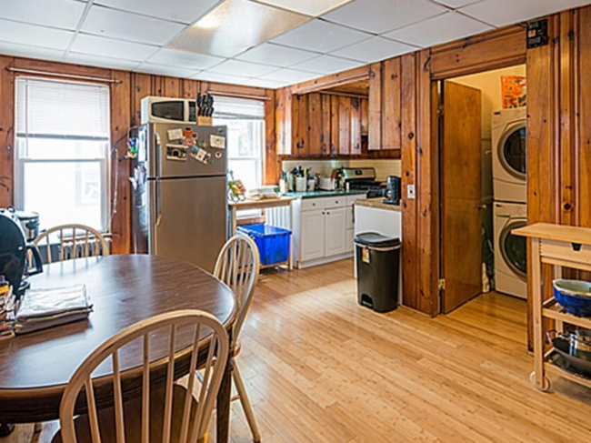 44 Benton Rd, Unit 1 in Somerville, MA - Building Photo - Building Photo