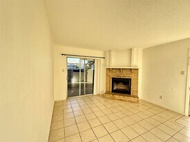 1500 Bay Area Blvd in Houston, TX - Building Photo