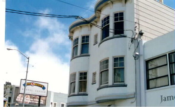 453 S Van Ness Ave in San Francisco, CA - Building Photo - Building Photo