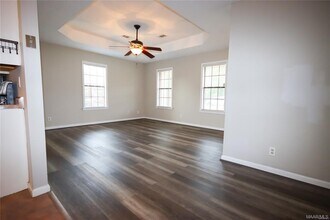 113 Kentucky Oaks St in Montgomery, AL - Foto de edificio - Building Photo