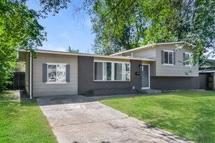 151 Harvard St in Colorado Springs, CO - Building Photo