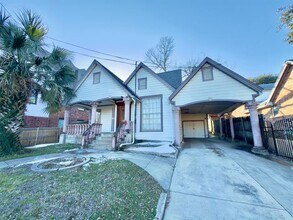 719 N Crawford St in Dallas, TX - Building Photo - Building Photo