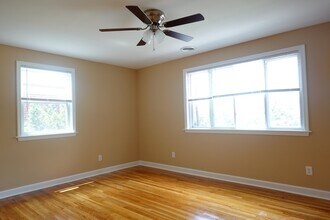 8713 Plymouth St in Silver Spring, MD - Building Photo - Building Photo