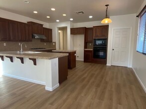1138 Green Ravine Dr in Lincoln, CA - Building Photo - Building Photo