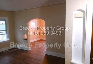 547 Austin St in Toledo, OH - Building Photo - Building Photo