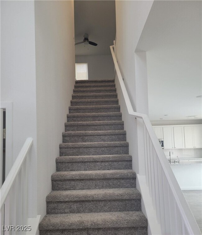 187 Jaldena Ln in Henderson, NV - Building Photo - Building Photo