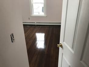 29 Ross St in Woonsocket, RI - Building Photo - Building Photo