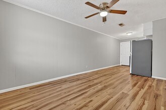 1200 NW 3rd Ave in Mineral Wells, TX - Building Photo - Building Photo