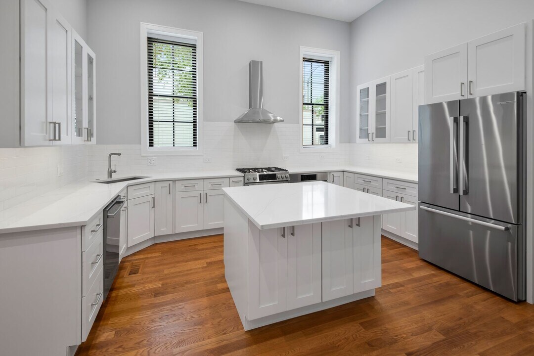 1339 N Noble St in Chicago, IL - Building Photo