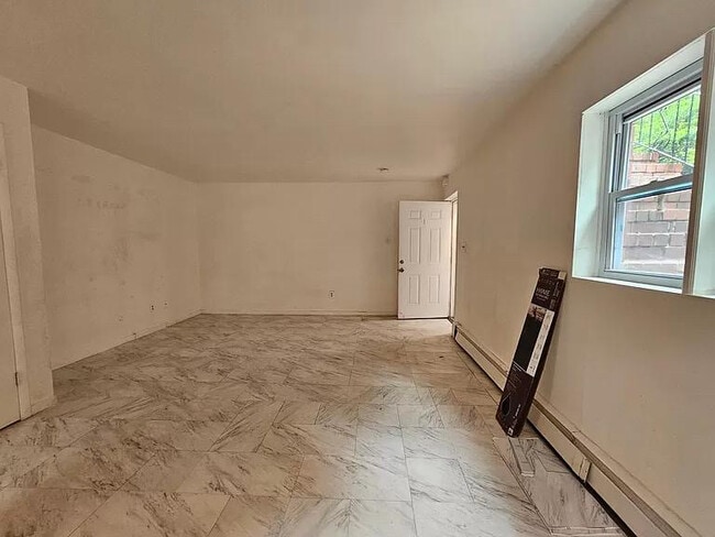 55 Handy St in New Brunswick, NJ - Building Photo - Building Photo