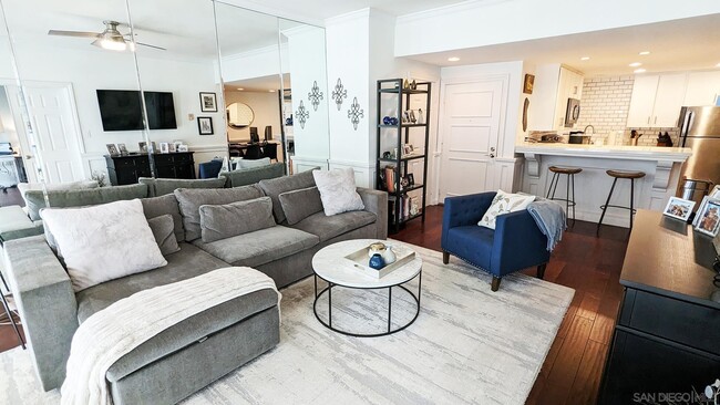 property at 2410 Albatross St