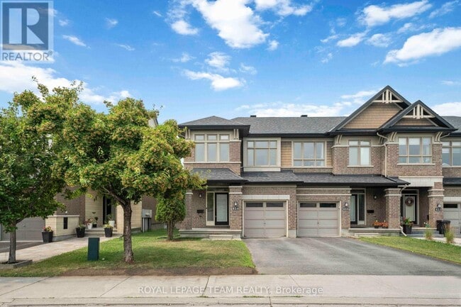 property at 424 Cooks Mill Cres
