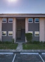 847 Sky Lake Cir in Orlando, FL - Building Photo