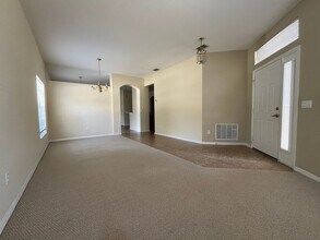 5771 Prentiss Way in Oviedo, FL - Building Photo - Building Photo