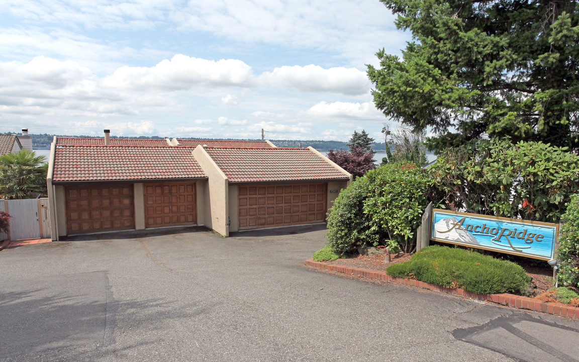 Anchor Ridge Condominiums in Tacoma, WA - Building Photo