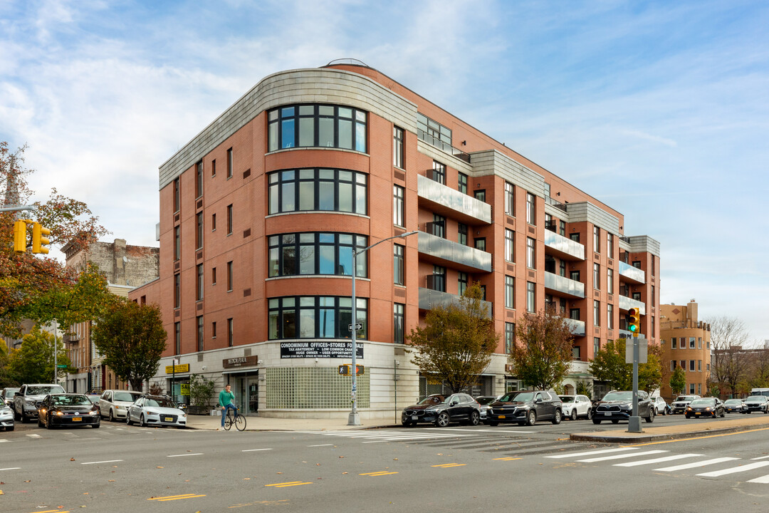 The Oakland in Brooklyn, NY - Foto de edificio