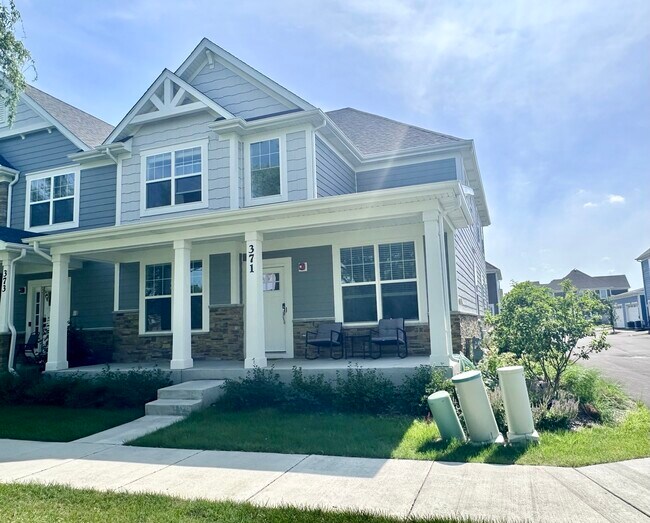 371 Didier Ct in Buffalo Grove, IL - Building Photo - Building Photo