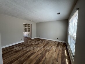 11125 Rotherick Dr in Alpharetta, GA - Building Photo - Building Photo