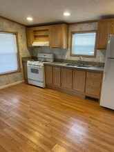 37 Hubbard Ave, Unit 10 in Riverhead, NY - Foto de edificio - Building Photo