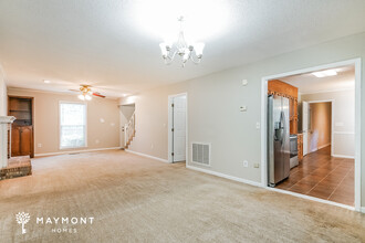 906 6th Ave NW in Alabaster, AL - Building Photo - Building Photo