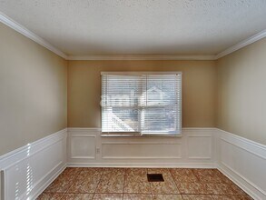 76 Yellowstone Ln in Powder Springs, GA - Building Photo - Building Photo