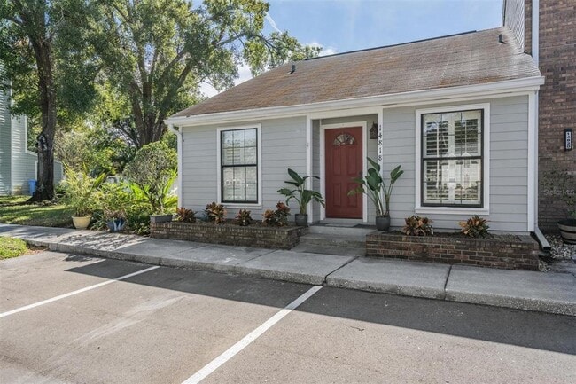 14818 Winding Creek Ct in Tampa, FL - Building Photo - Building Photo