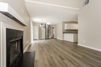 406 Rankin Ct in Woodstock, GA - Building Photo - Building Photo