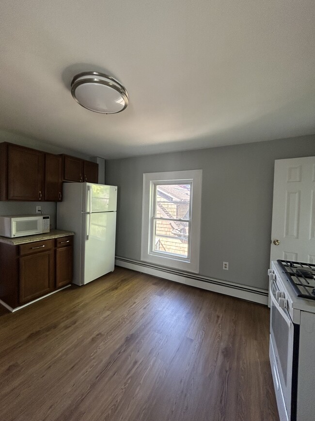 15 Park Pl in East Haven, CT - Building Photo - Building Photo
