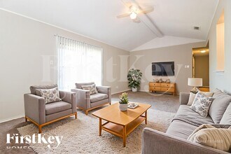 502 Oak Ridge Pl, Unit 3 in Grand Prairie, TX - Building Photo - Building Photo