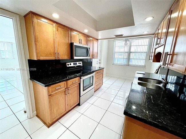 property at 1501 S Ocean Dr