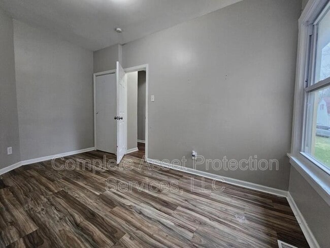 7060 Madison St in Merrillville, IN - Building Photo - Building Photo