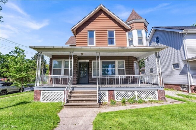 property at 3882 W 31st St