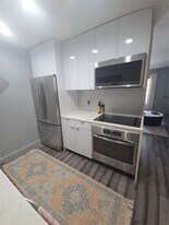 2250 Bering Dr in Houston, TX - Building Photo