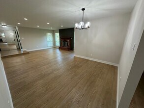 1127 Mustang Dr in Danville, CA - Building Photo - Building Photo