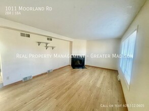 1011 Moorland Rd in Madison, WI - Building Photo - Building Photo