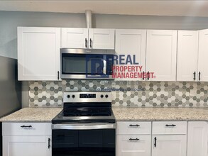 2375-2377 Gail Dr in Pocatello, ID - Building Photo - Building Photo