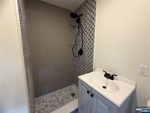 183 Franklin St in Northvale, NJ - Building Photo - Building Photo