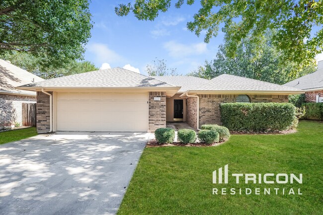 property at 1112 Brittany Dr