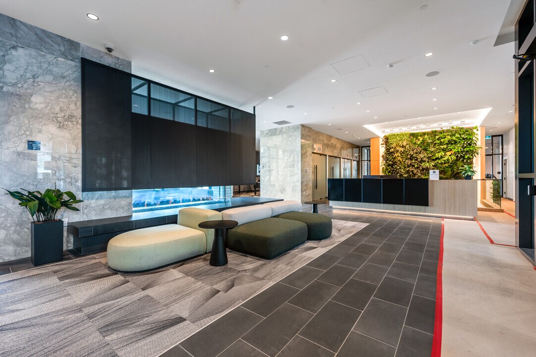 3888 Evergreen Pl in Burnaby, BC - Building Photo