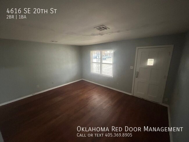 4616 SE 20th St in Del City, OK - Foto de edificio - Building Photo